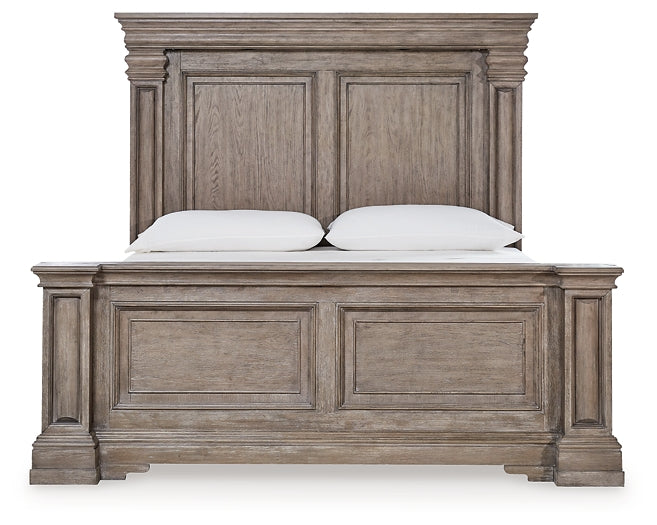 Blairhurst King Panel Bed with Mirrored Dresser and Nightstand